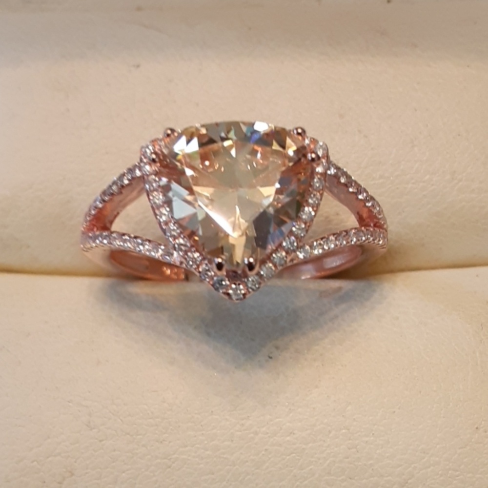 4ctw Simulated Champagne Diamonds 14kt/925
